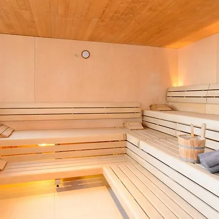 Hotel Aviva Superior Make Friends 4*