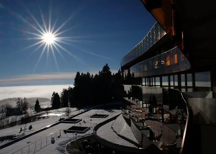 Aviva Superior Make Friends 4*