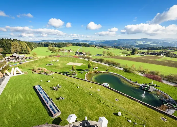 Aviva Superior Make Friends