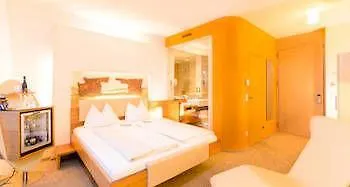 Hotel Aviva Superior Make Friends 4*